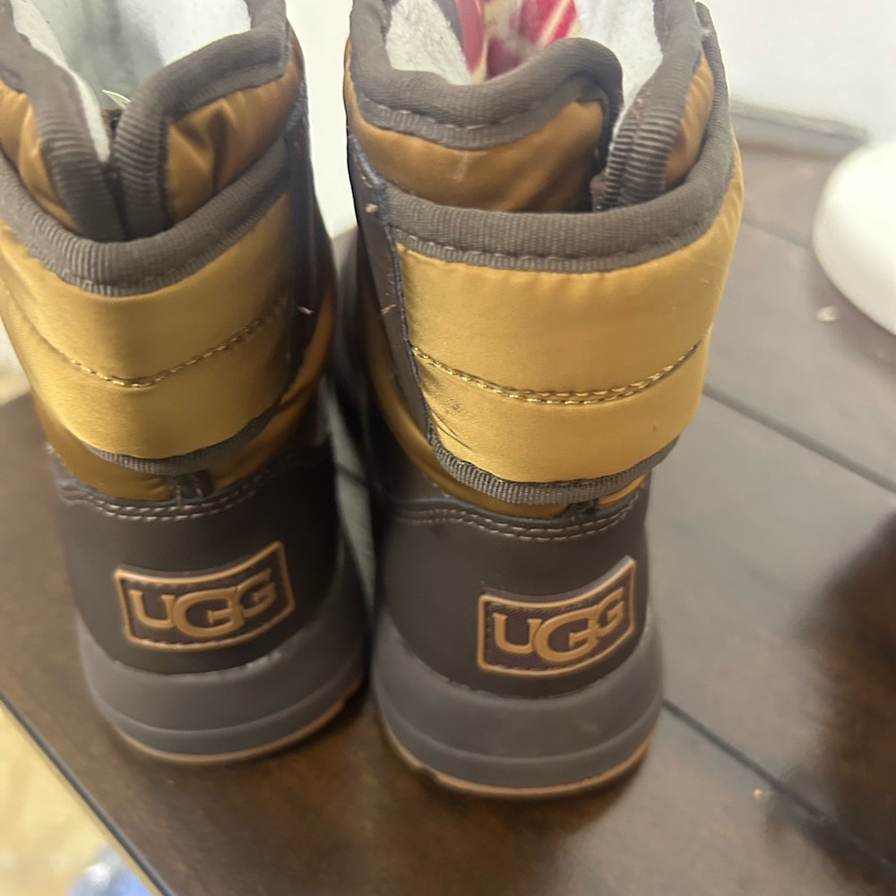 Sz 1 Ugg